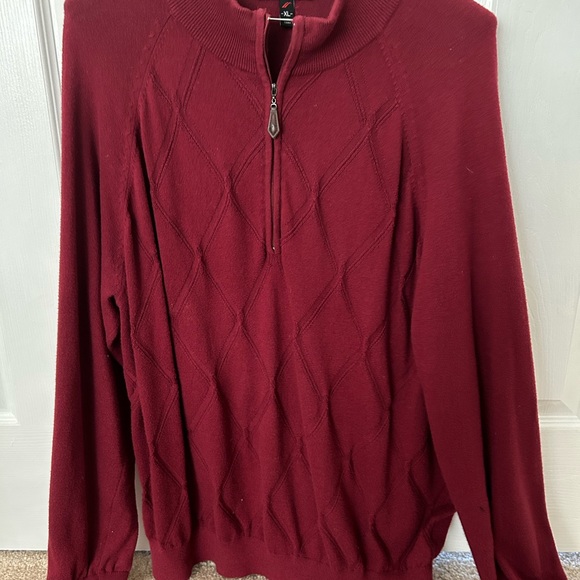 Men’s “Glen Echo” Golf sweater with long sleeves, XL maroon w/ Zip 1/3 front. - Picture 5 of 7